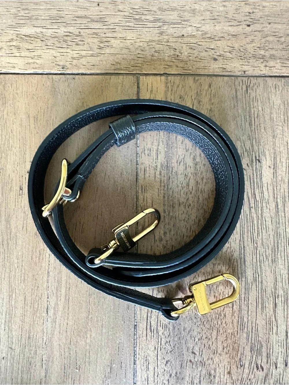 Louis Vuitton Monogram Empreinte Loop Hobo